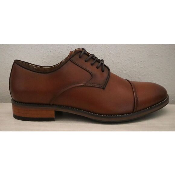 Florsheim 11831-221 Men\'s Sz 9D Cognac Brown Surge Leather Cap Toe Oxfords main image 11